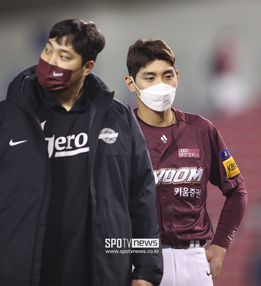 [포토S] 이정후, 아쉬움 남는 하루