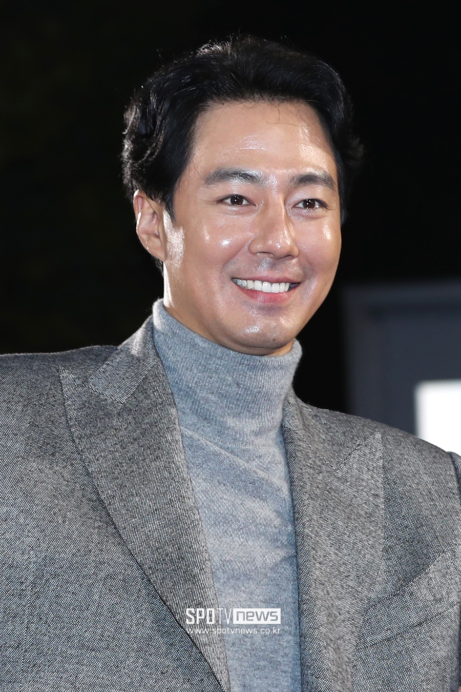 [포토S] 조인성, 눈부신 비주얼