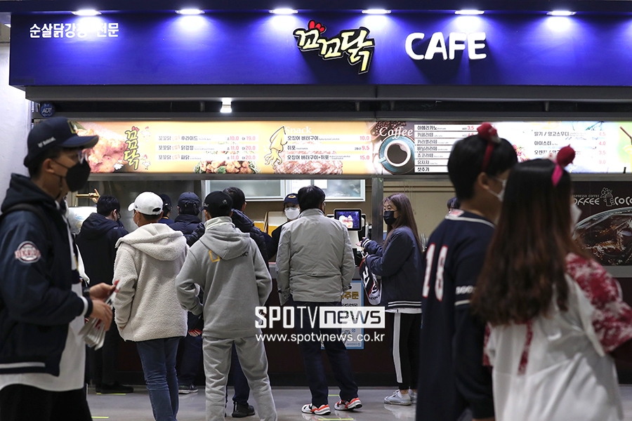 [포토S] WC 열리는 잠실구장, '치맥' 가능합니다