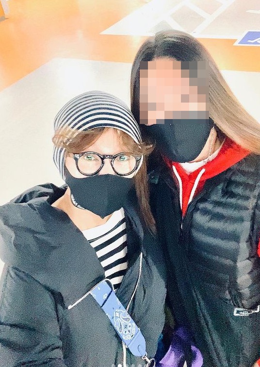 이승연, 재미교포 훈남 남편 공개…테리우스 머릿결이 탐스럽네