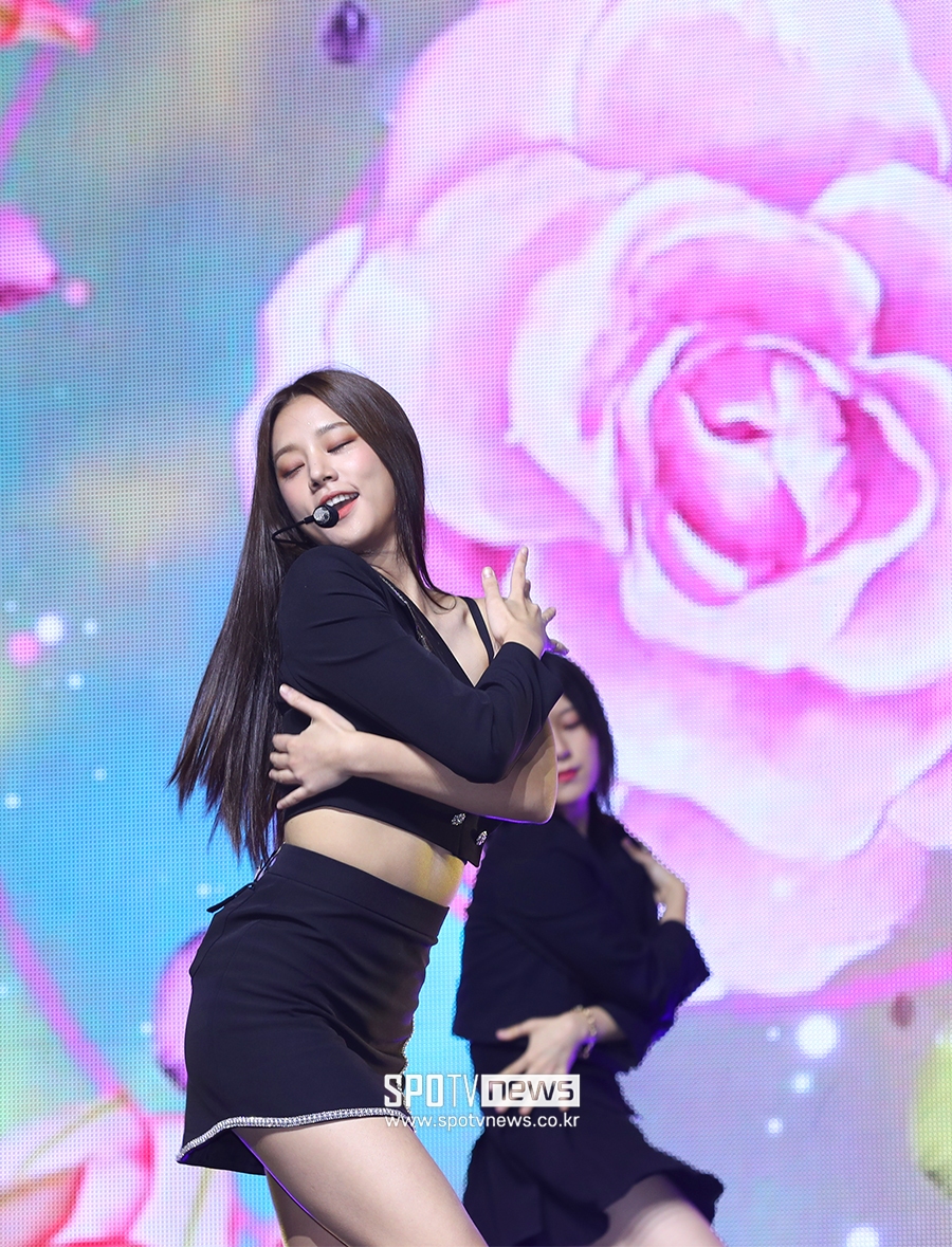 [포토S] 꽃보다 예쁜 솔빈