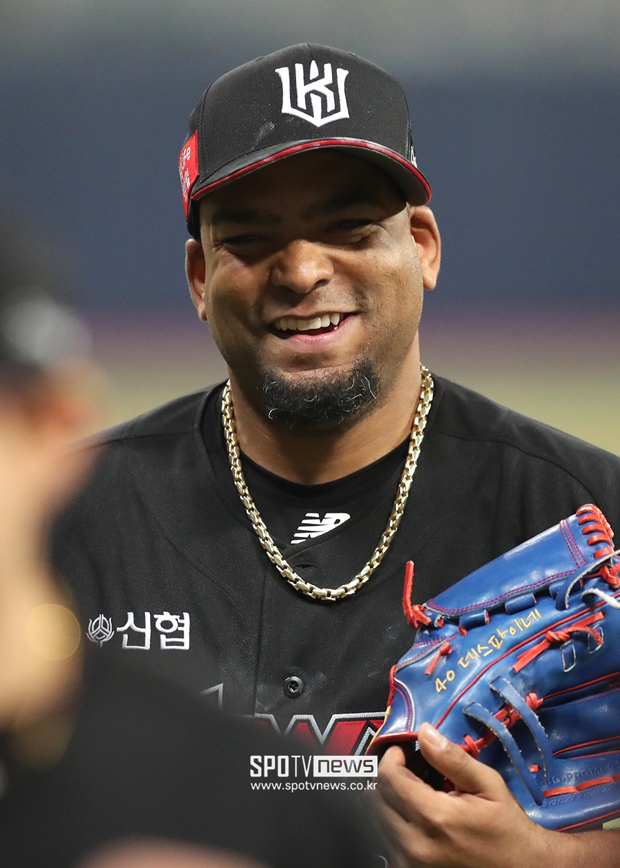[포토S] 데스파이네, 무실점 호투 미소