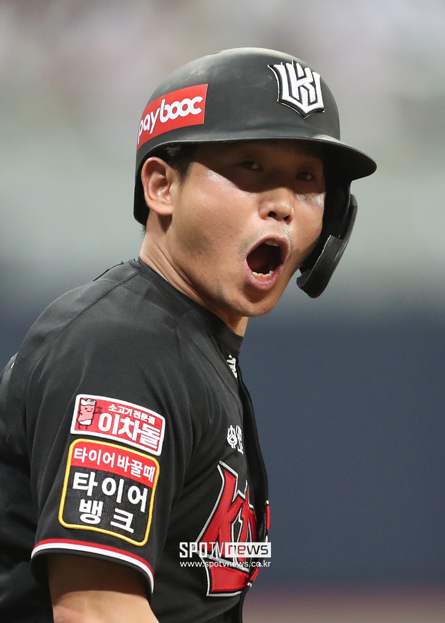 [포토S] 홈런 날린 박경수, '환호하라!'