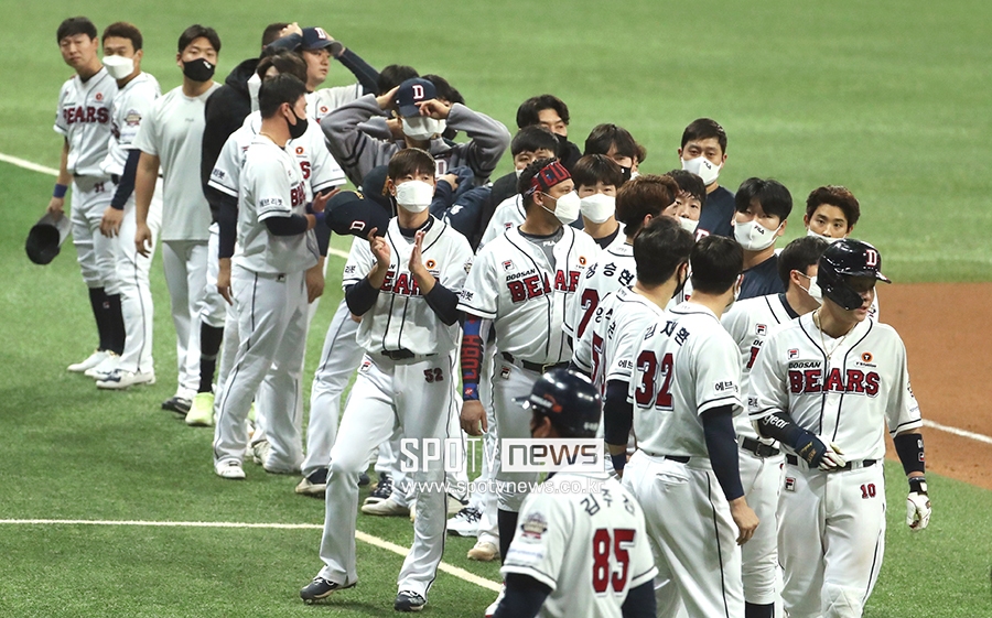 [포토S] '수고했어요 두산'
