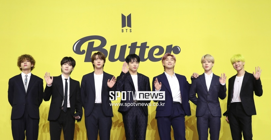 방탄소년단, 오늘(22일) '2021 AMA' 대상 도전…아시아 최초 기록 세우나