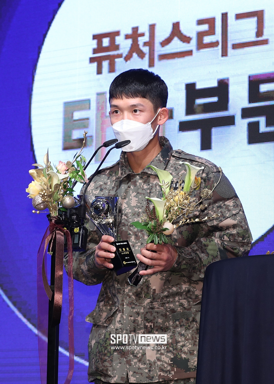 [포토S] 서호철, 퓨처스 남부리그 타율상 수상