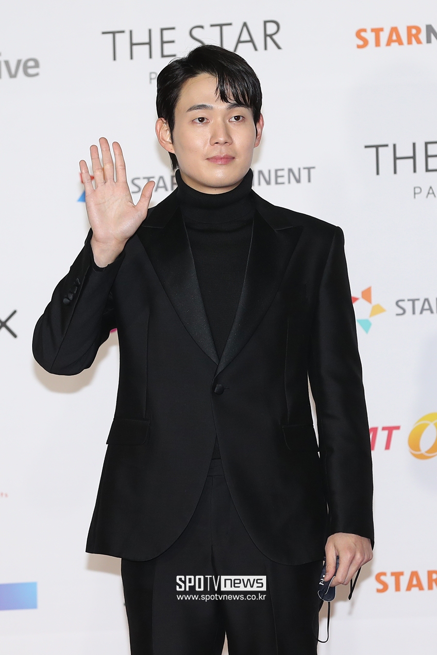 [포토S] 류경수, 올블랙 패션