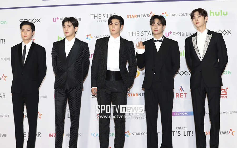 [포토S] 뉴이스트, 'AAA 왔어요'