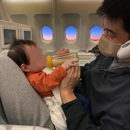 '임사라♥' 지누, 51세에 얻은 늦둥이 아들 애지중지…눈에서 꿀 '뚝뚝'