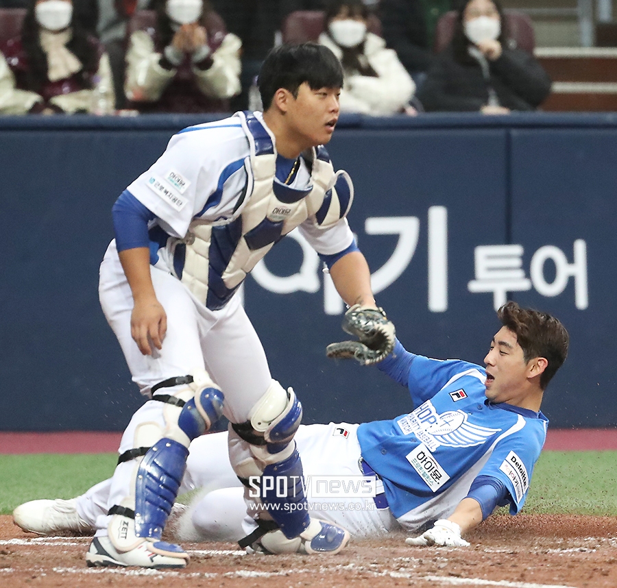 [포토S] 이정후, '난 바람의 손자니까'