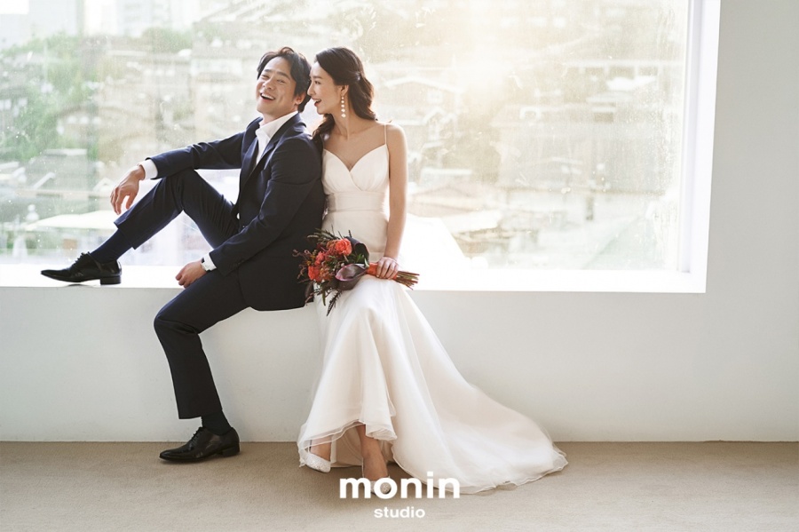 김홍표, 12월 11일 결혼…6살 연하 미모의 신부 공개