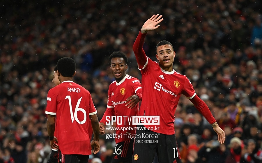 [UCL REVIEW] '그린우드 원더골에도...' 맨유, 영보이즈와 1-1 무승부