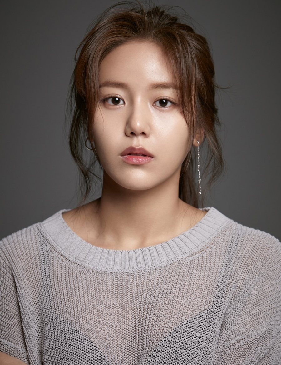 배우 신혜정, 영화계 연이은 캐스팅, 2022년 활약 기대