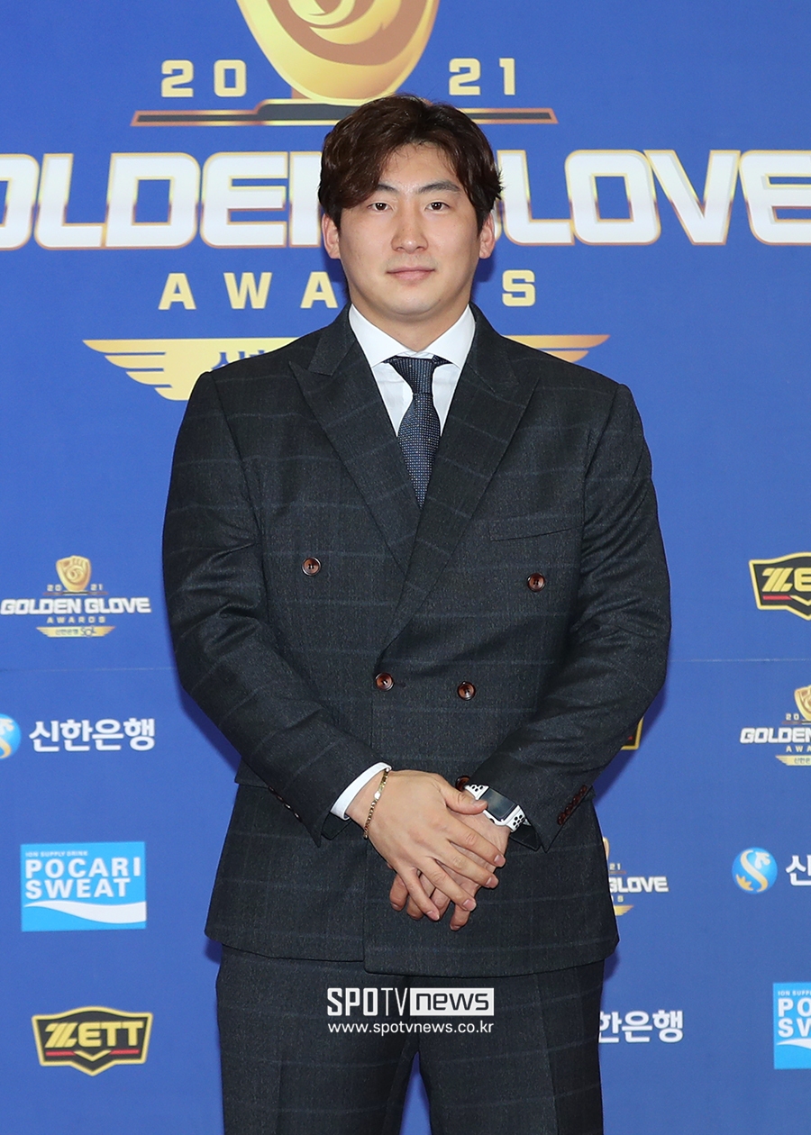 [포토S] 나성범, '골든글러브 왔습니다'