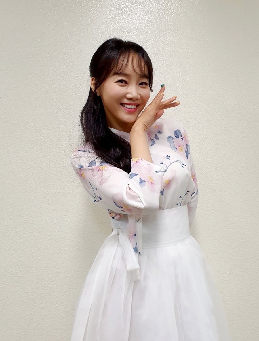강소리, '가요무대' 출격…박단마 '나는 열일곱살' 재해석한 무대 공개