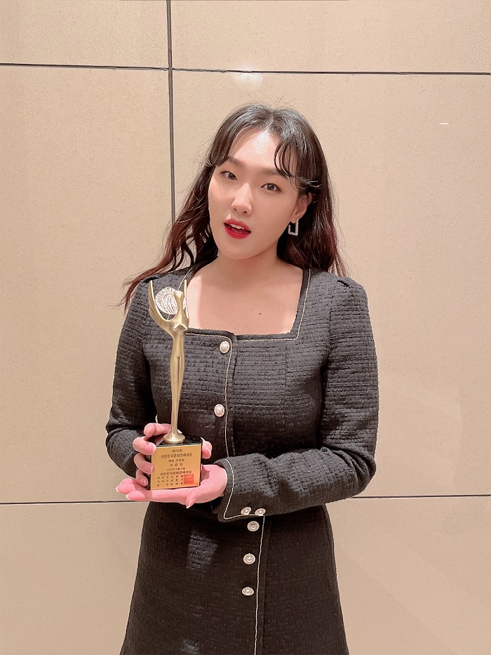 예능 샛별에서 대세로…이은지 '2021 대한민국 문화연예대상' 예능 스타상