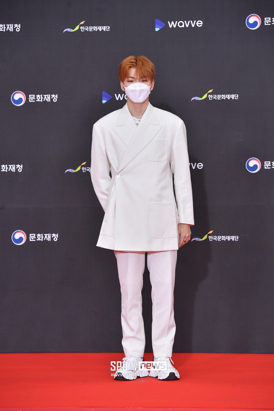 [포토S] 강다니엘, '점점 멋있어져'