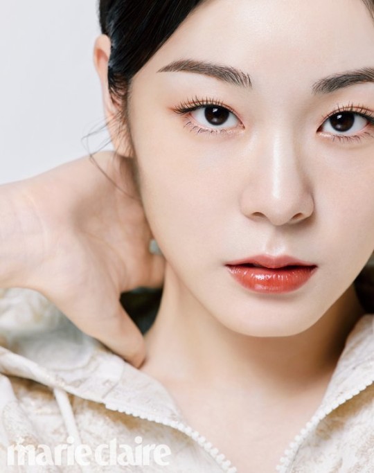 누가 자꾸 쌍수했대…김연아, 존재 자체가 우아한 '퀸' 미모