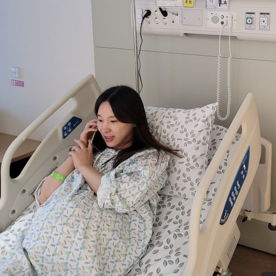 이지혜, 출산 하루전 덜덜 떠는 ♥문재완과 입원…내일 "만나자 아가야"