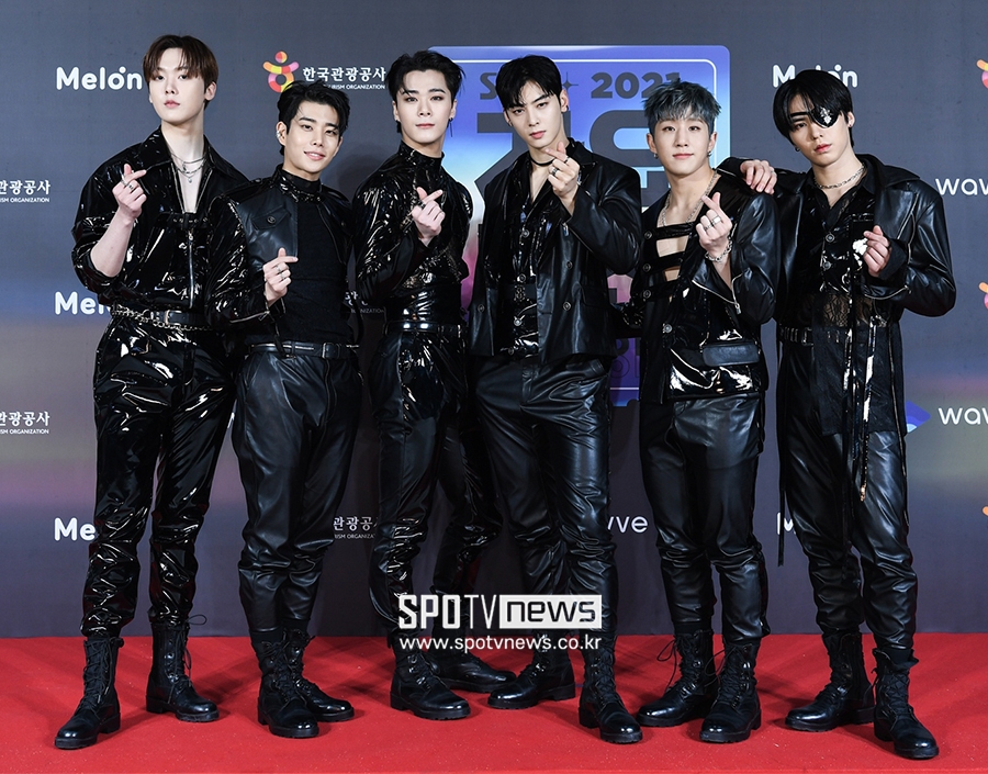 [포토S] 아스트로, 강렬한 카리스마