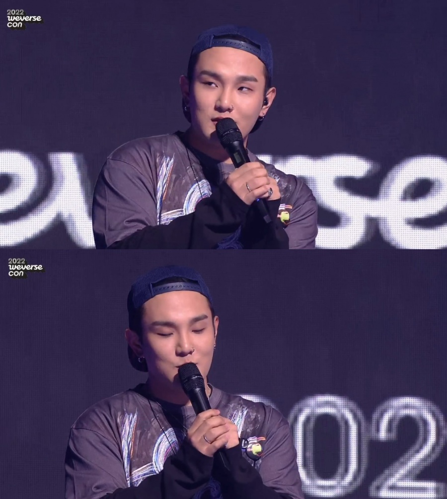 [2022 위버스콘]범주, '코로나 확진' BTS 진 언급 "빨리 쾌차하길, 보고싶다"