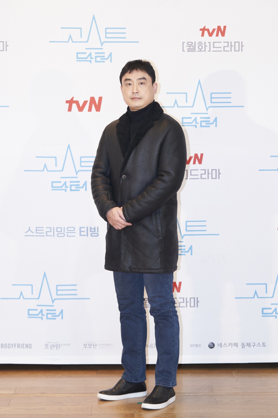 '고스트닥터' PD "정지훈, 연기할 때 찰리 채플린…클래스 다르다"
