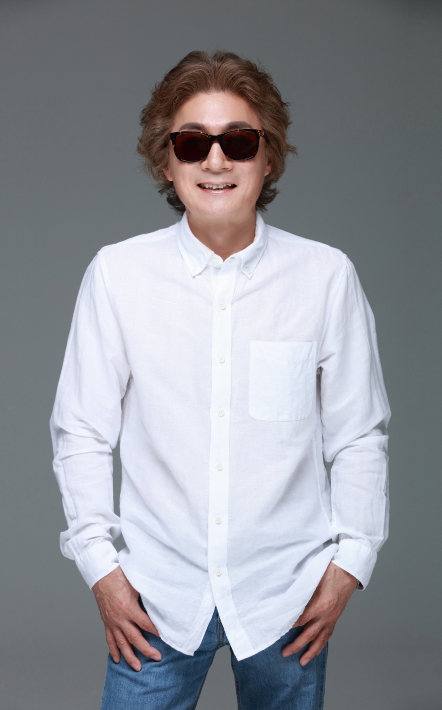 56세 이강, 가요계 명장 정차르트 지원으로 지각 데뷔