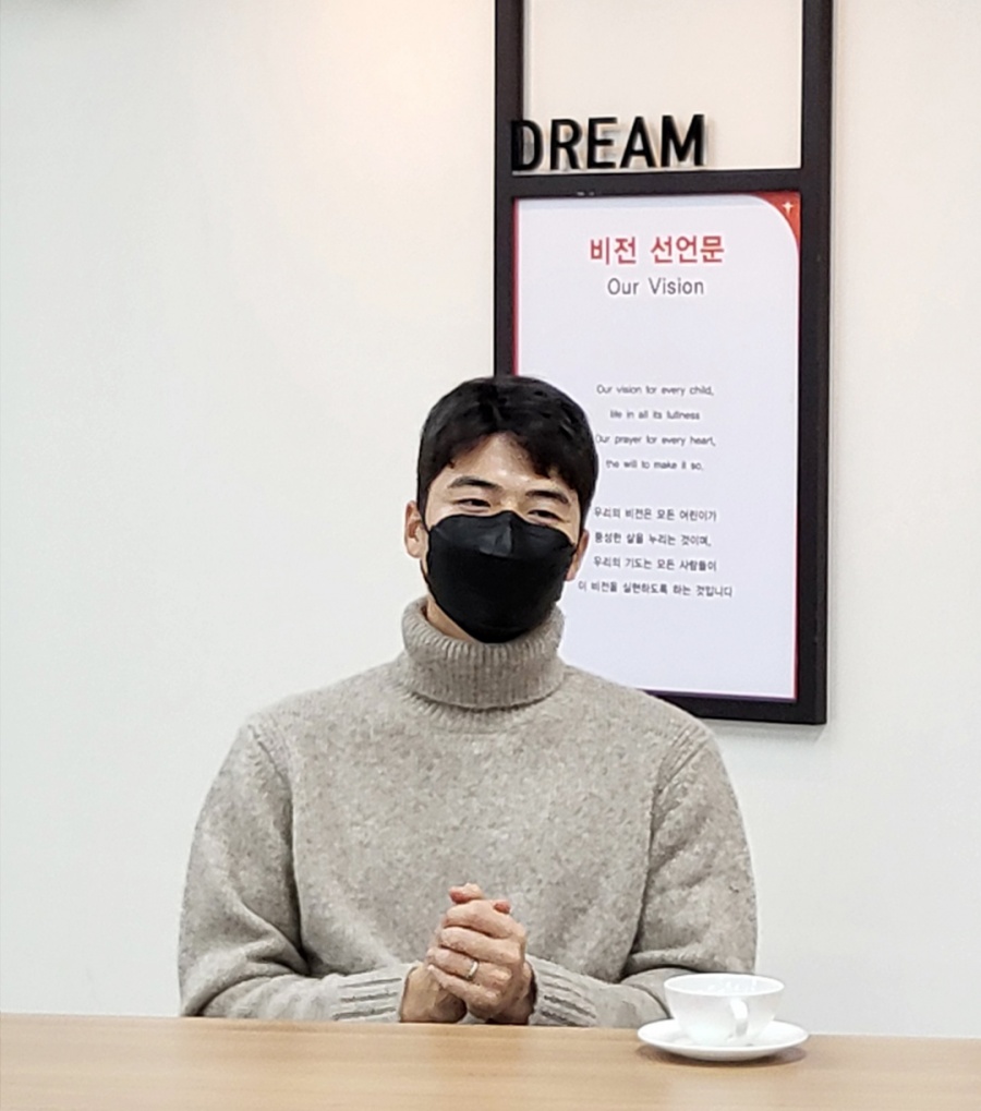 기성용, 20억 '통 큰 기부'…누적기부금 30억 "취약계층 아동-축구 꿈나무 위해"[공식]