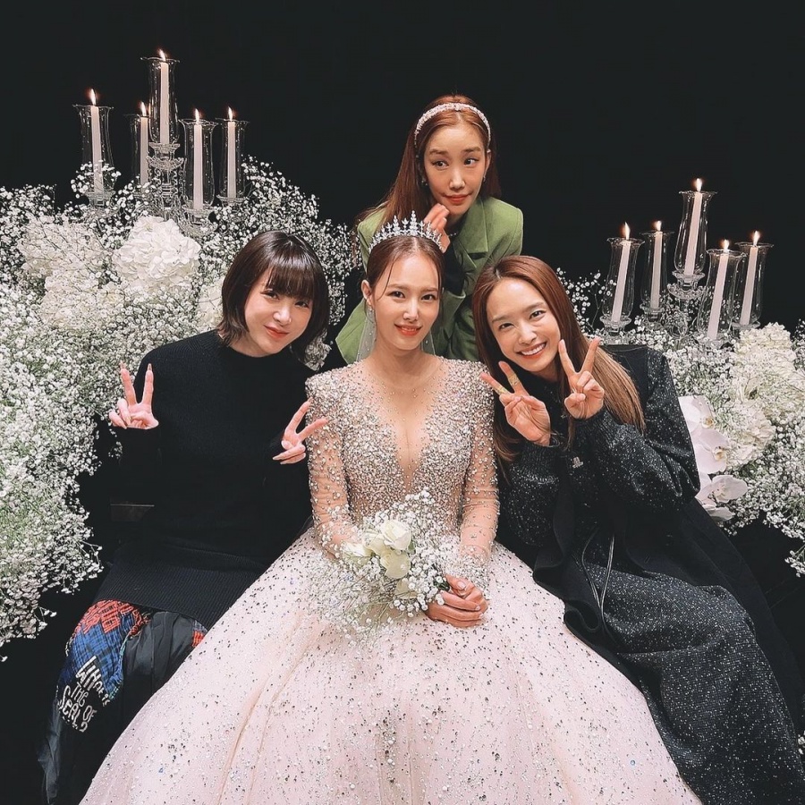서인영, 김은정 결혼식 공개…쥬얼리 완전체 뭉쳤다 "눈물 한 바가지"