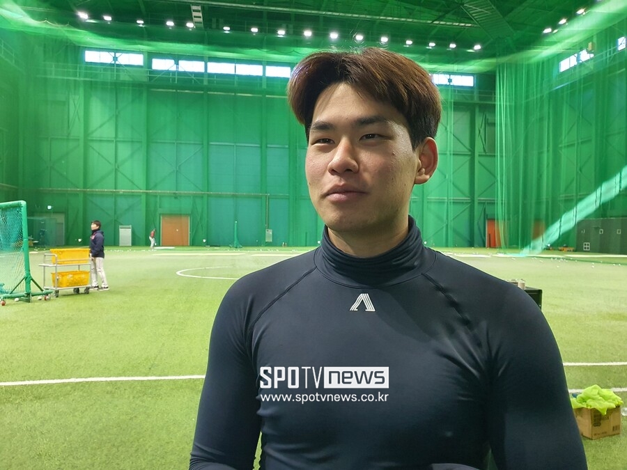 ▲ 최근 상동구장에서 만난 김진욱. ⓒ김해, 고봉준 기자