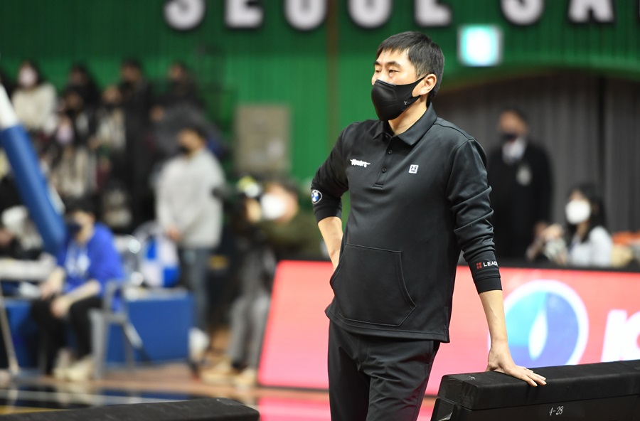 ▲ 이상민 감독 ⓒKBL