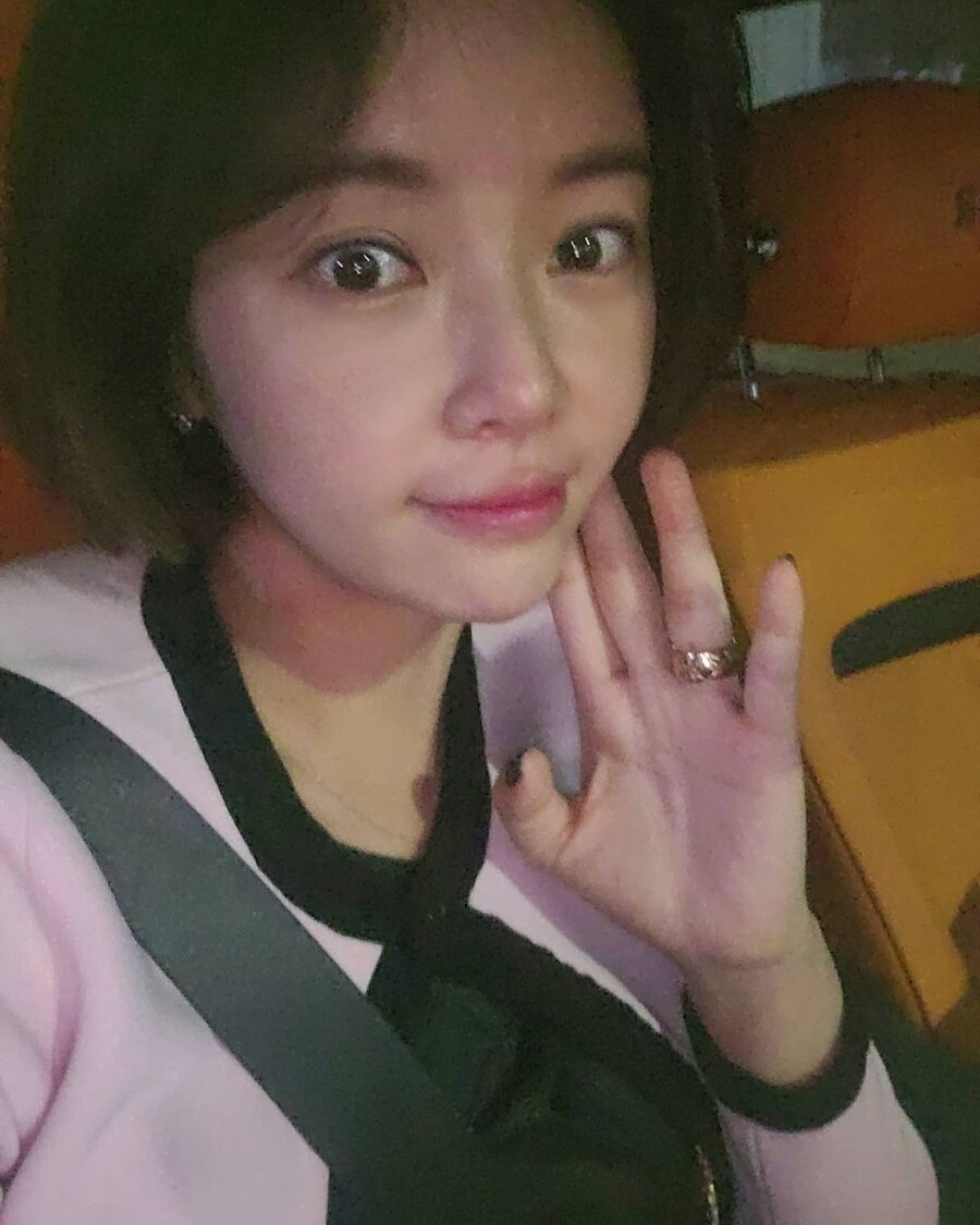 ▲ 출처|황정음 SNS