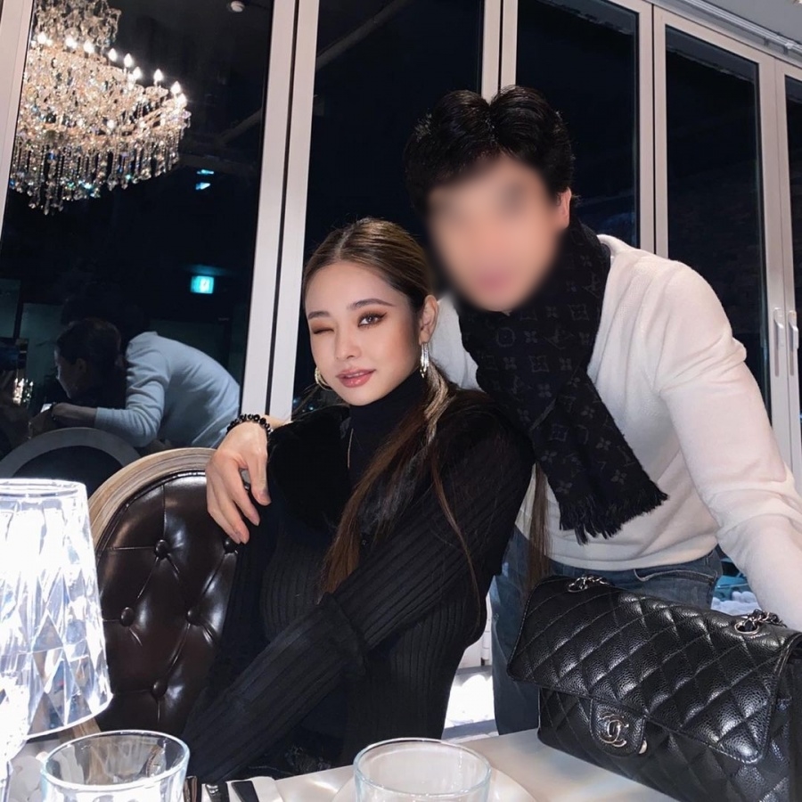 ▲ 송지아(왼쪽)와 그의 아버지. 출처| 송지아 인스타그램