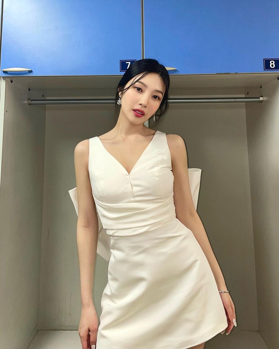 ▲ 출처| 조이 인스타그램