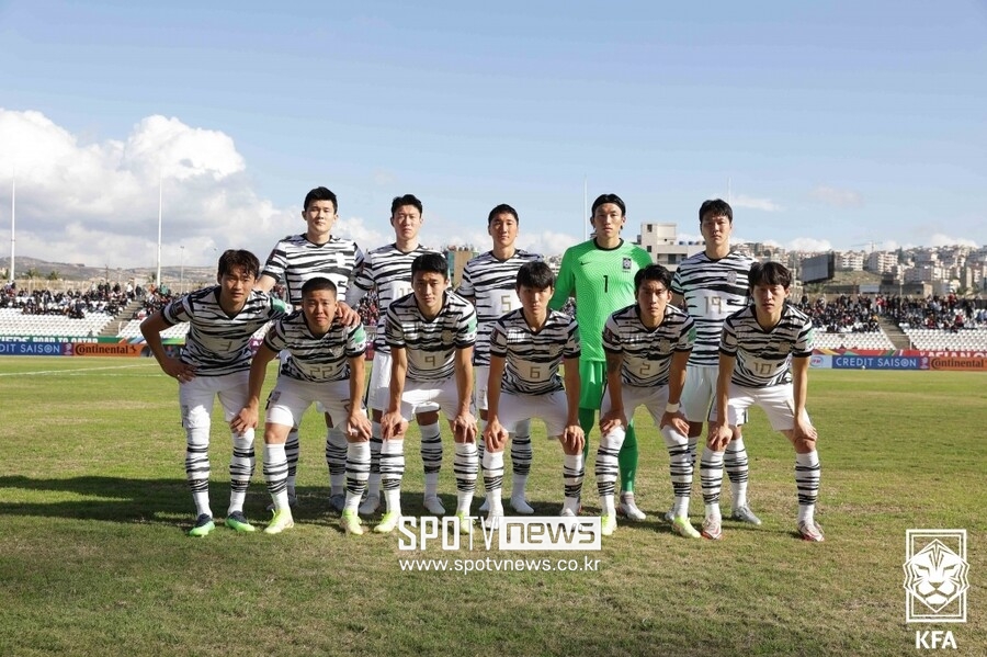 ▲ 지난 27일 레바논과 경기에서 기념촬영하는 한국 남자축구 대표팀. ⓒ대한축구협회