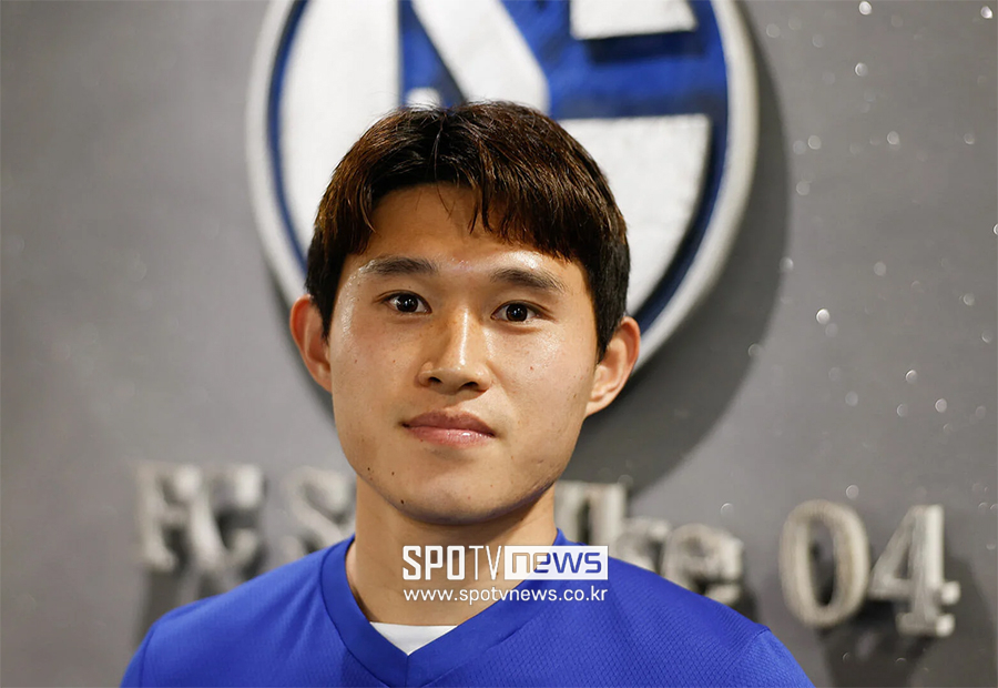 [오피셜] '한국 메시가 왔다' 이동경, 샬케 이적 확정