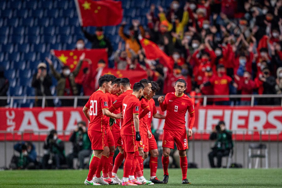 ▲ 중국 축구대표팀은 2022 카타르월드컵 아시아 최종예선 7-8차전에서 일본-베트남에 연패하며 본선 진출에 실패했다. ⓒ연합뉴스/AFP