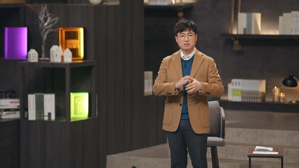▲ 6일 방송되는 '차이나는 클라스'에서는 안정준 교수가 고대 동아시아 외교전을 이야기한다. 제공|JTBC