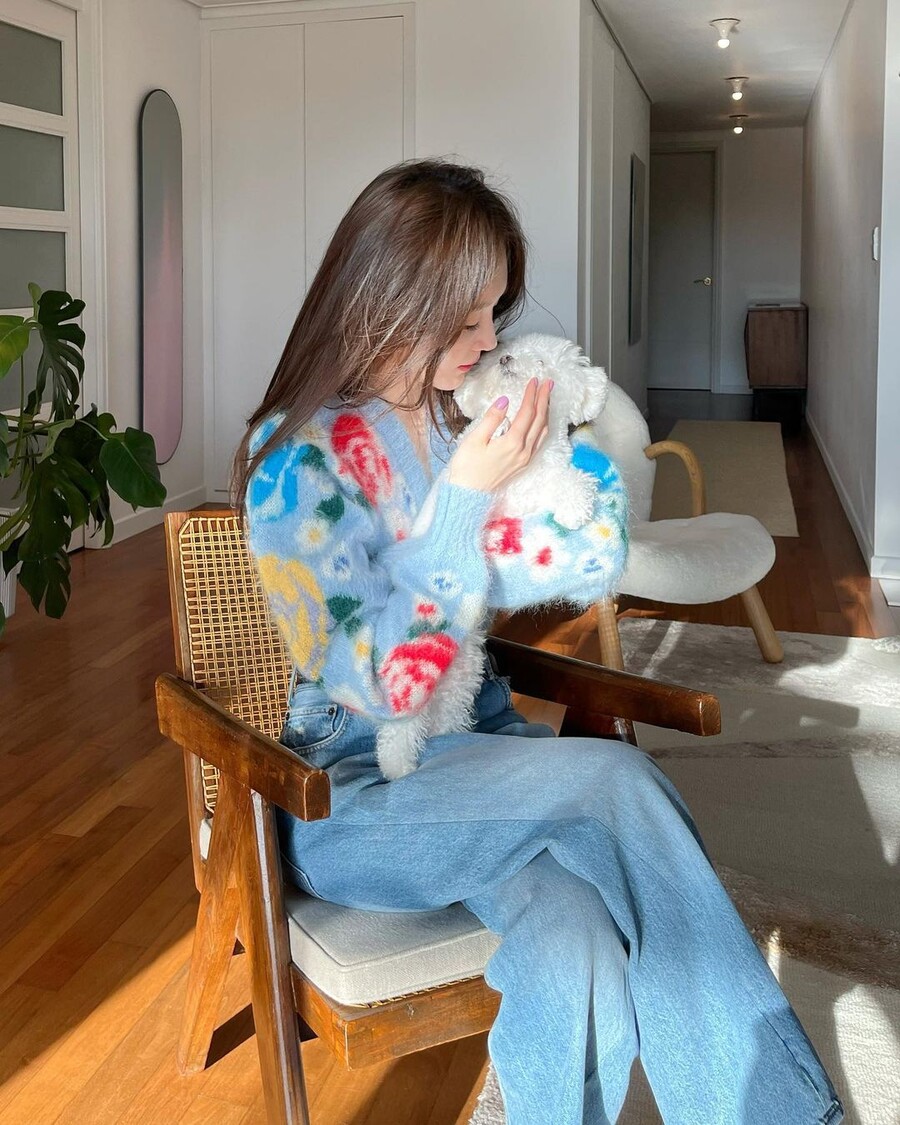 ▲ 출처|강민경 SNS