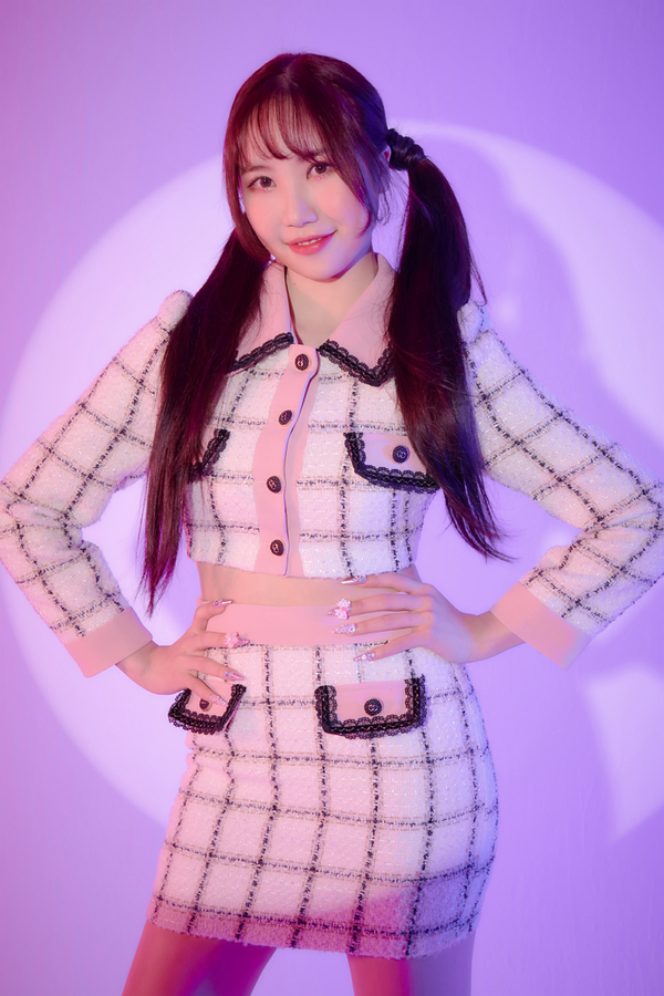 ▲ 록킹돌 레나 개인 티저. 제공|SRP엔터테인먼트