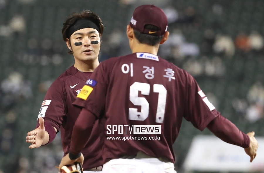 ▲ 박병호(왼쪽)와 이정후. ⓒ곽혜미 기자