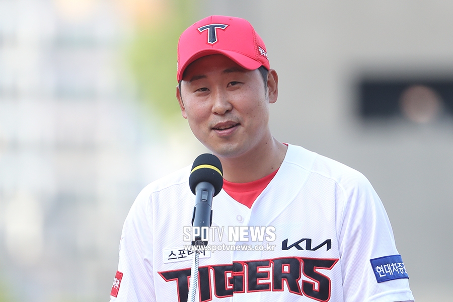 ▲ 윤석민은 과거 팬서비스에 무심했던 자신을 후회하고, 팬들에게 미안한 마음을 전했다. ⓒ 광주, 곽혜미 기자
