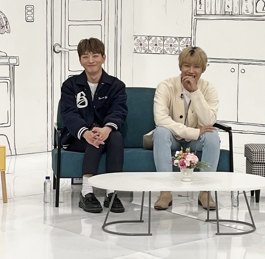 ▲ 윤지성(왼쪽), 박우진. 제공| U+아이돌라이브