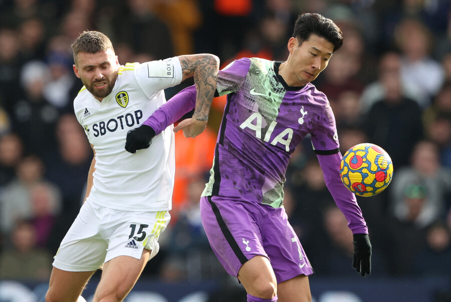 [PL REVIEW] ‘PL 신기록!’ 손-케 듀오 37골 합작…토트넘, 리즈에 4-0 대승