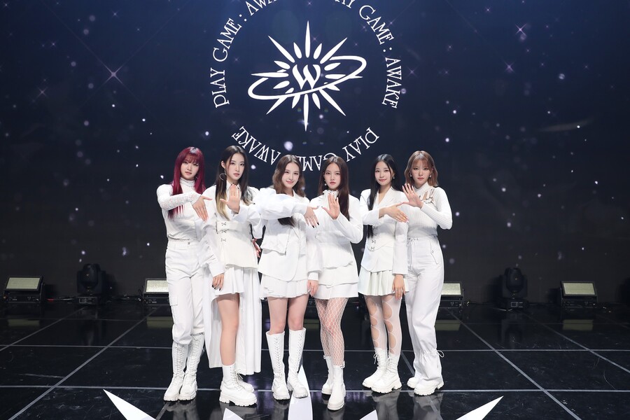 ▲ 위클리. 제공| IST엔터테인먼트
