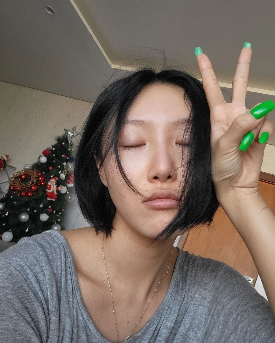 ▲ 출처|화사 인스타그램