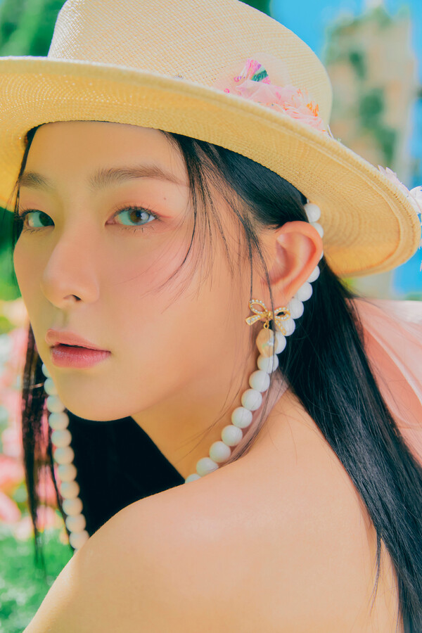 ▲ 레드벨벳 새 앨범 '필 마이 리듬'의 슬기 티저 이미지. 제공|SM엔터테인먼트