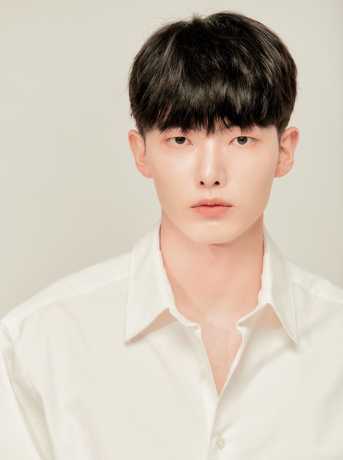 신예 강은빈, BL 드라마 '블루밍' 주인공 캐스팅…제이엠컬쳐 전속계약