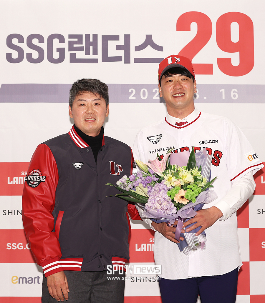 ▲ 김원형 감독 김광현 ⓒ곽혜미 기자