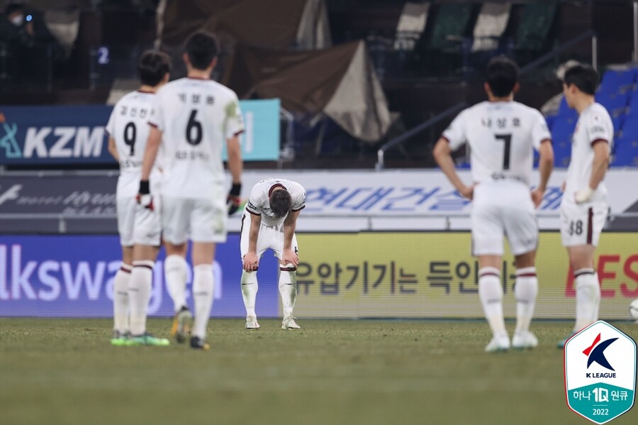 ▲ 울산 현대전을 치렀던 FC서울 선수들 상당수도 코로나19를 만났다. ⓒ한국프로축구연맹